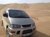 DELICA_FOR_RENT_SOUTHERN_MONGOLIA