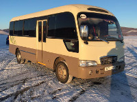 russian_minivan_for_rent_in_mongolia