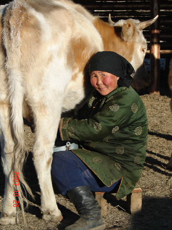 mongolian_milkmaid_woman1