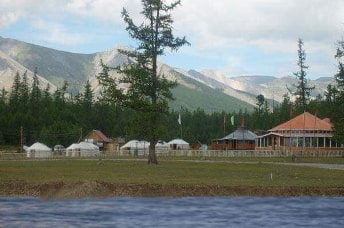 KHUVSGUL-MON-TRAVEL-dalai-TOURIST-CAMP