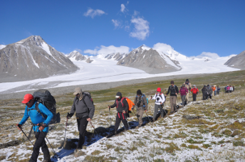 hiking_tours_in_altai_tavan_bogd2