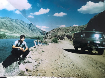 travel_western_mongolia_rental_japanese_jeep