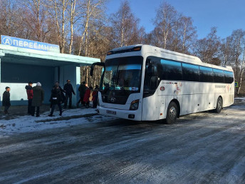 RENTAL_BUS_HYUNDAI