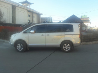 delica_D5-renchin_rental_minivan