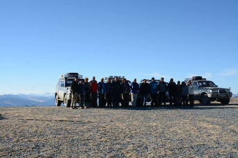 travel_western_mongolia_rental_japanese_jeep