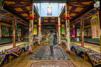 ARIYABAL_MONASTERY_INSIDE
