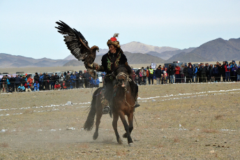 GOLDEN_EAGLE_FESTIVAL_travelmongolia