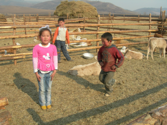 nomadic_family_children5