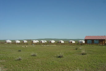 tourist_camp_tsaidam