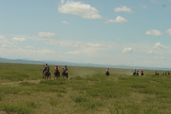tourist_camp_tsaidam